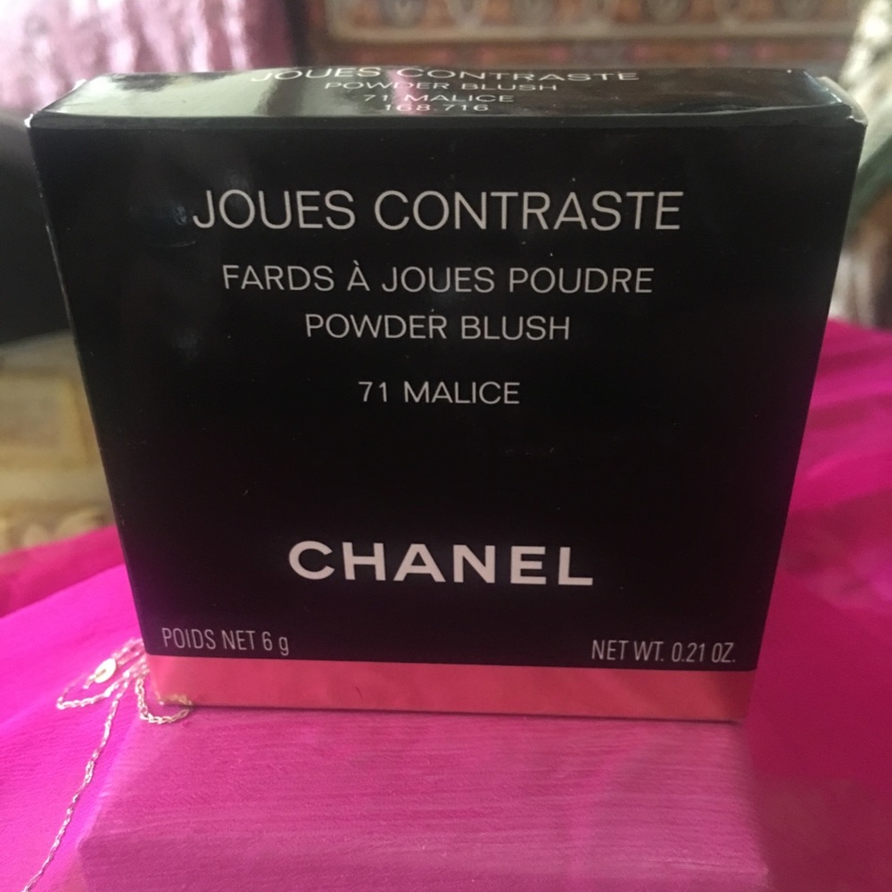 CHANEL Powder Blush NIB